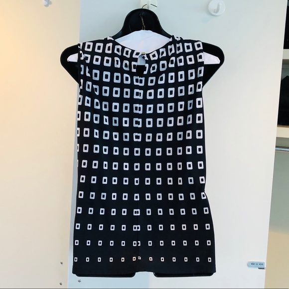 ** Goodwill Sale**Calvin Klein Shirt Size M - Picture 3 of 7